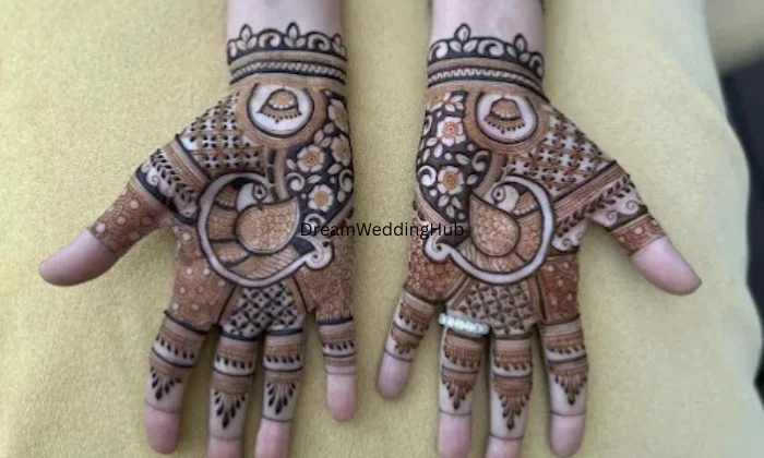 Bansi mehandi art
